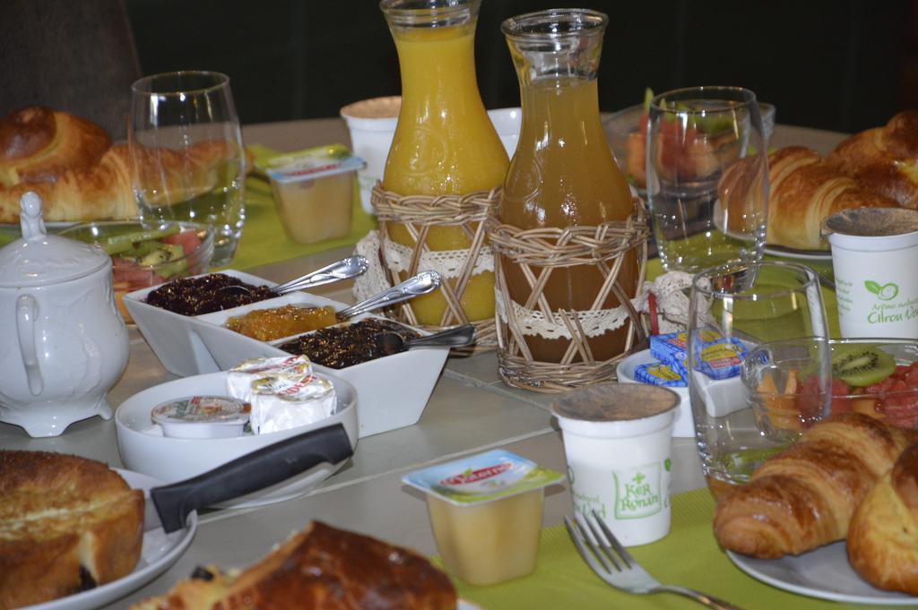 La Ferme De Kerraoul Bed and Breakfast Combrit Buitenkant foto