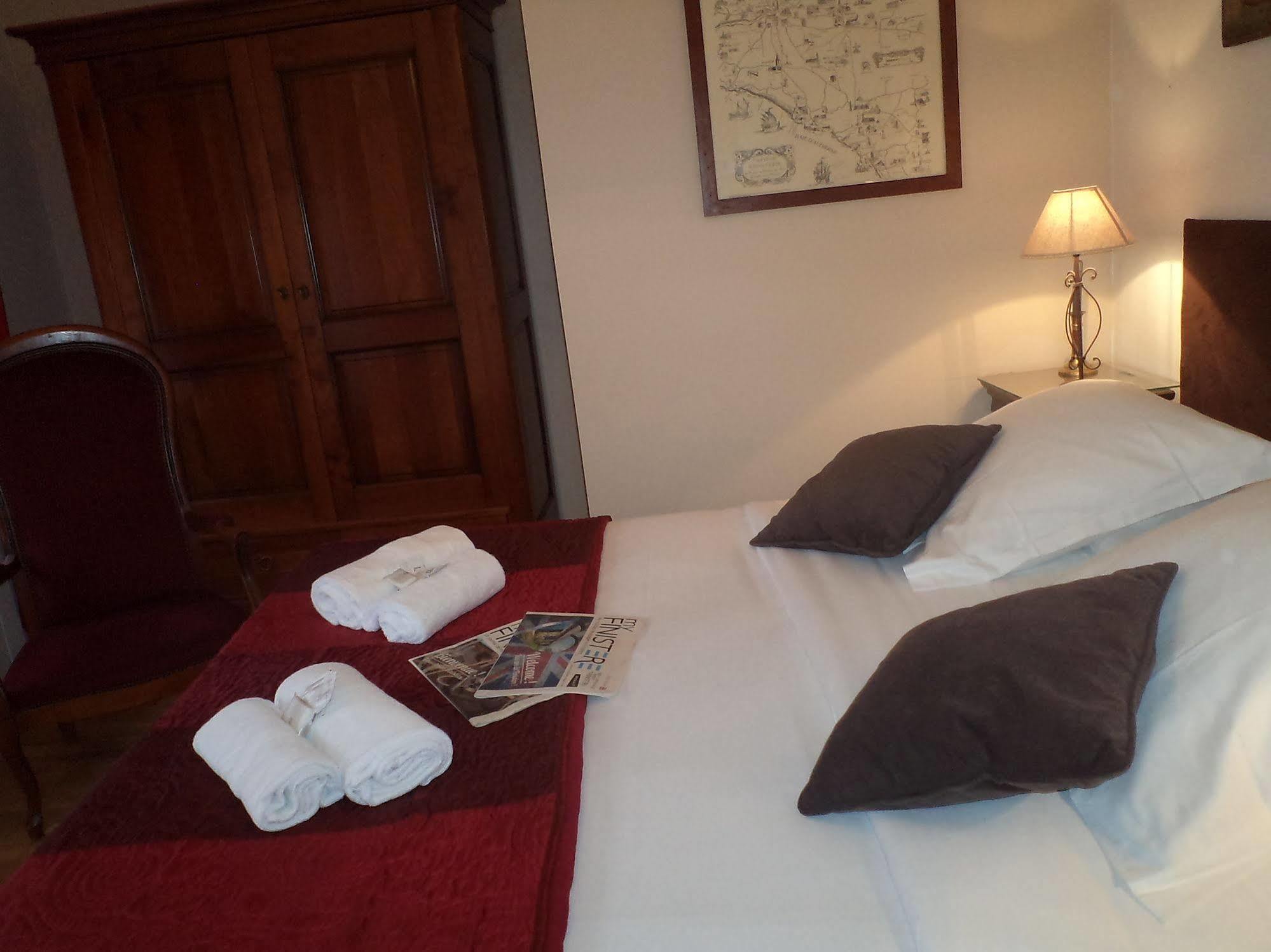 La Ferme De Kerraoul Bed and Breakfast Combrit Buitenkant foto